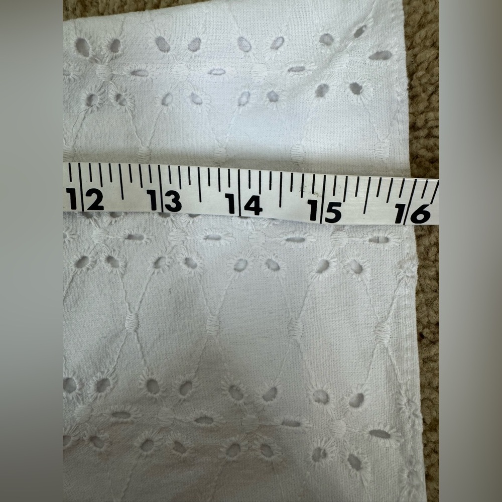 *NWT* Aqua White A-Line Mini Skirt Size Large Eyelet design lined w/Zipper back - Picture 6 of 6